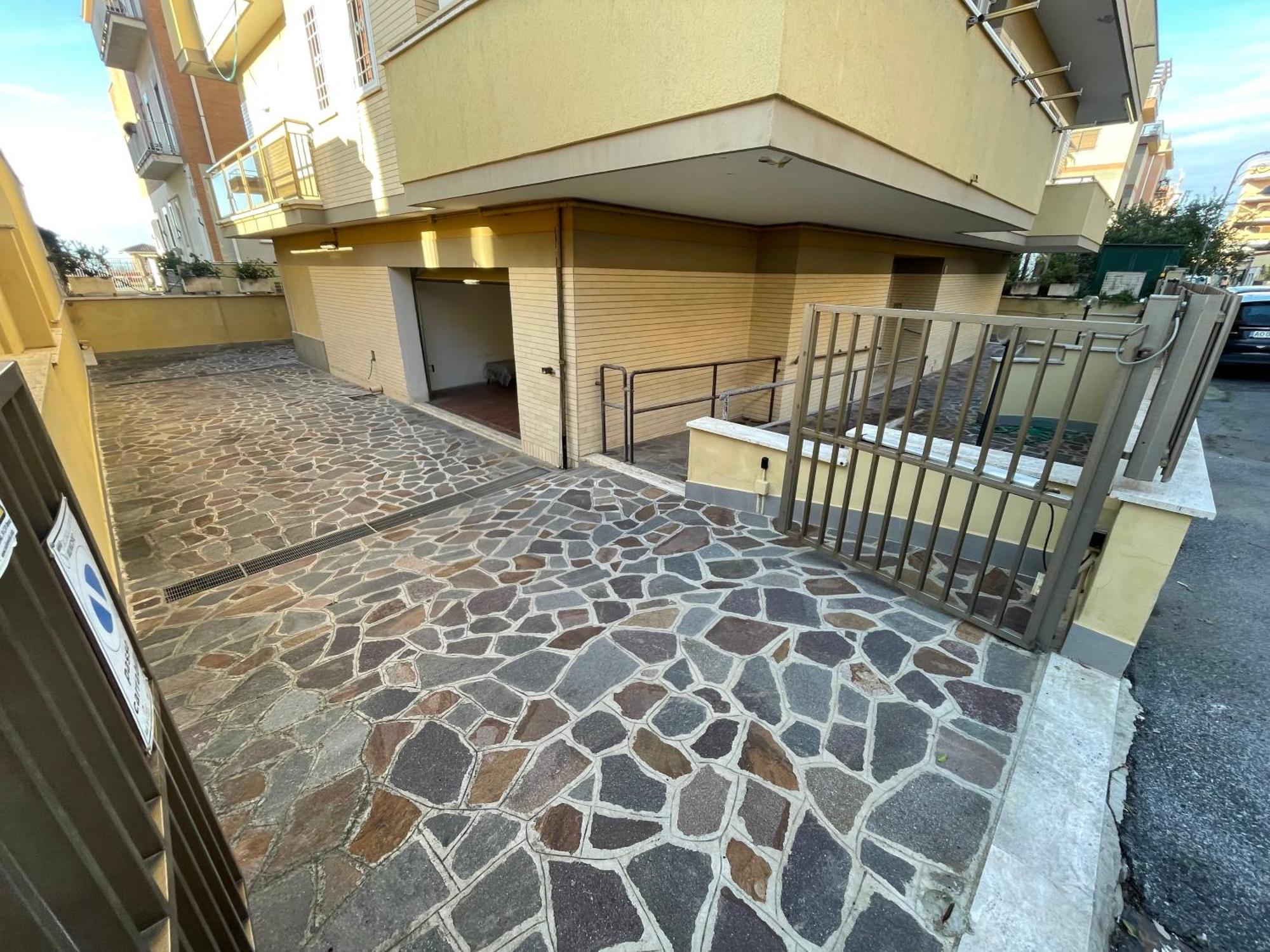 Appartamento Via Dei Fabbri Navali Lido di Ostia Exteriör bild